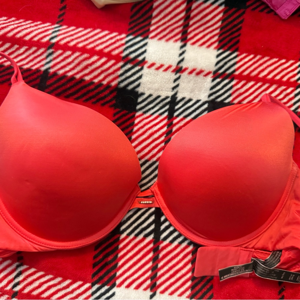 Vs very sexy push-up